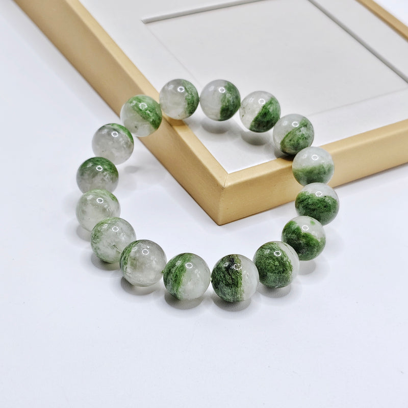 (Rare) Diopside in Quartz Bracelet 13mm
