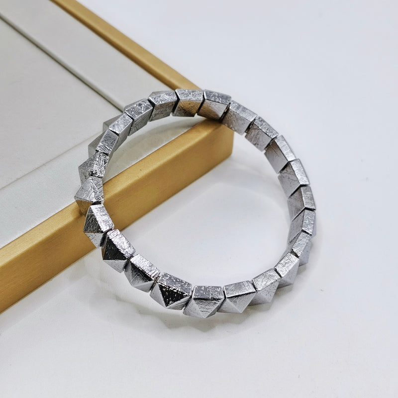 Muonionalusta Meteorite Bracelet