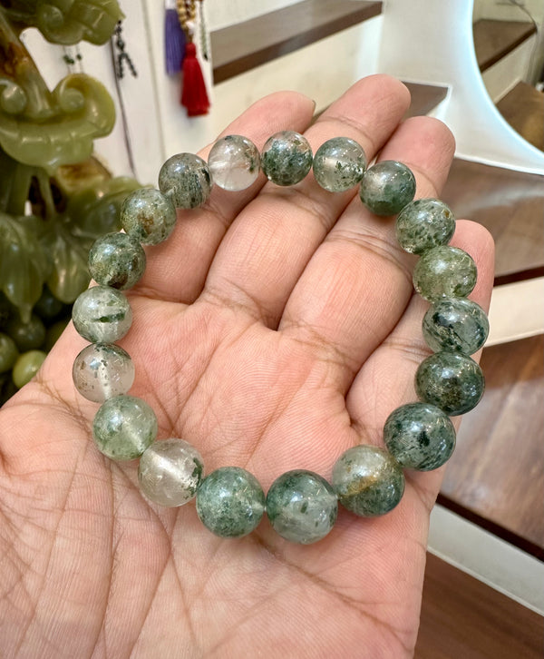 Natural and Authentic Phantom Quartz Bracelet ⭐️⭐️⭐️⭐️⭐️