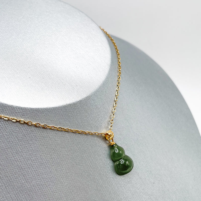 Russian Jade Wu lou Pendant