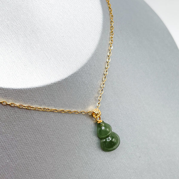 Russian Jade Wu lou Pendant