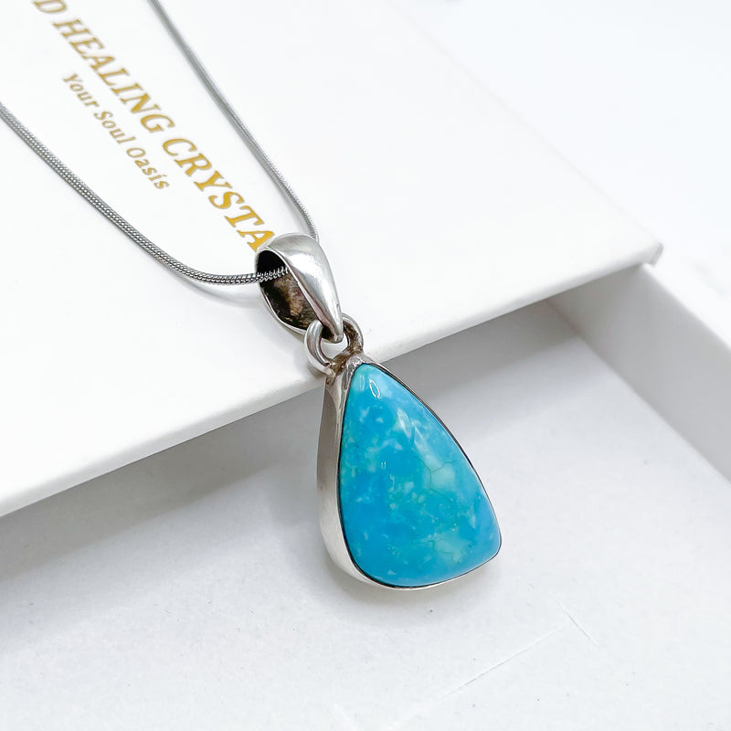 Turquoise Pendant 001