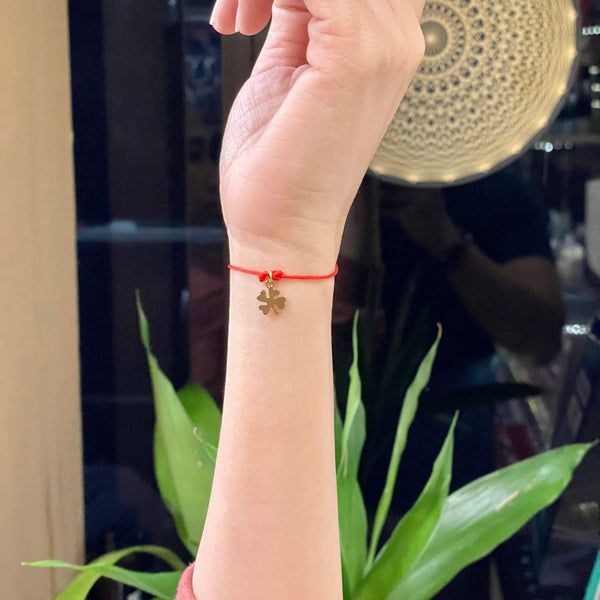 Dainty Clover in Red String Bracelet 5D Authentic