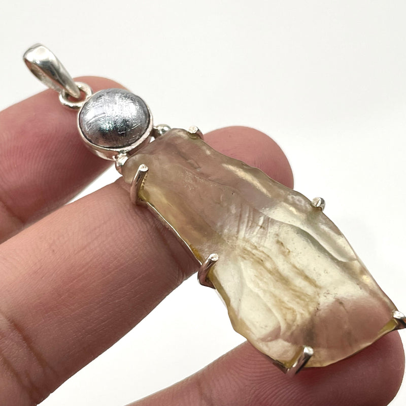 Muonionalusta X Libyan Desert Glass Meteorite Tektite Pendant