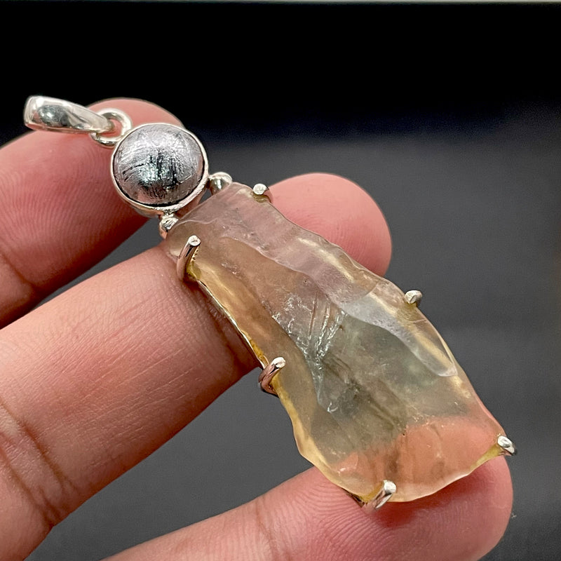 Muonionalusta X Libyan Desert Glass Meteorite Tektite Pendant