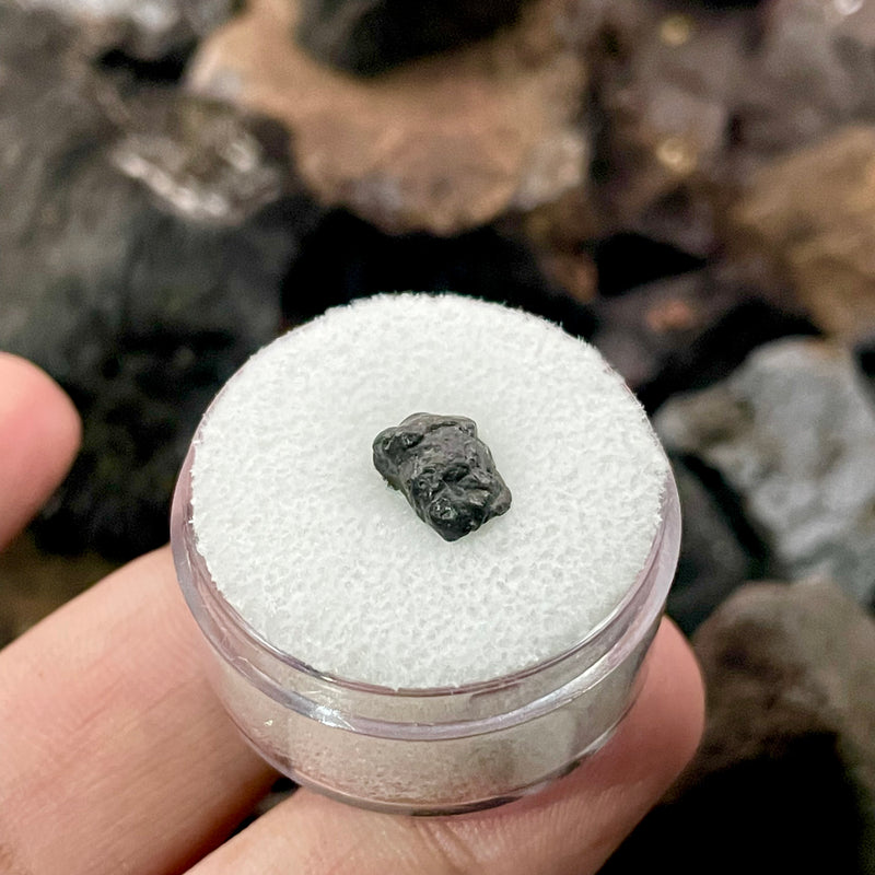 Lunar Meteorite 02 (Rare)