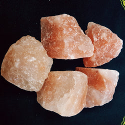 Himalayan salt chunks