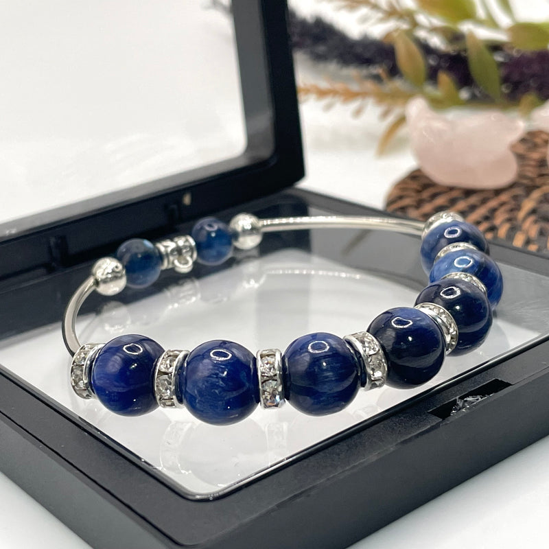 Blue Kyanite Bracelet For Intuition – Dr. Neeti Kaushik's Shop